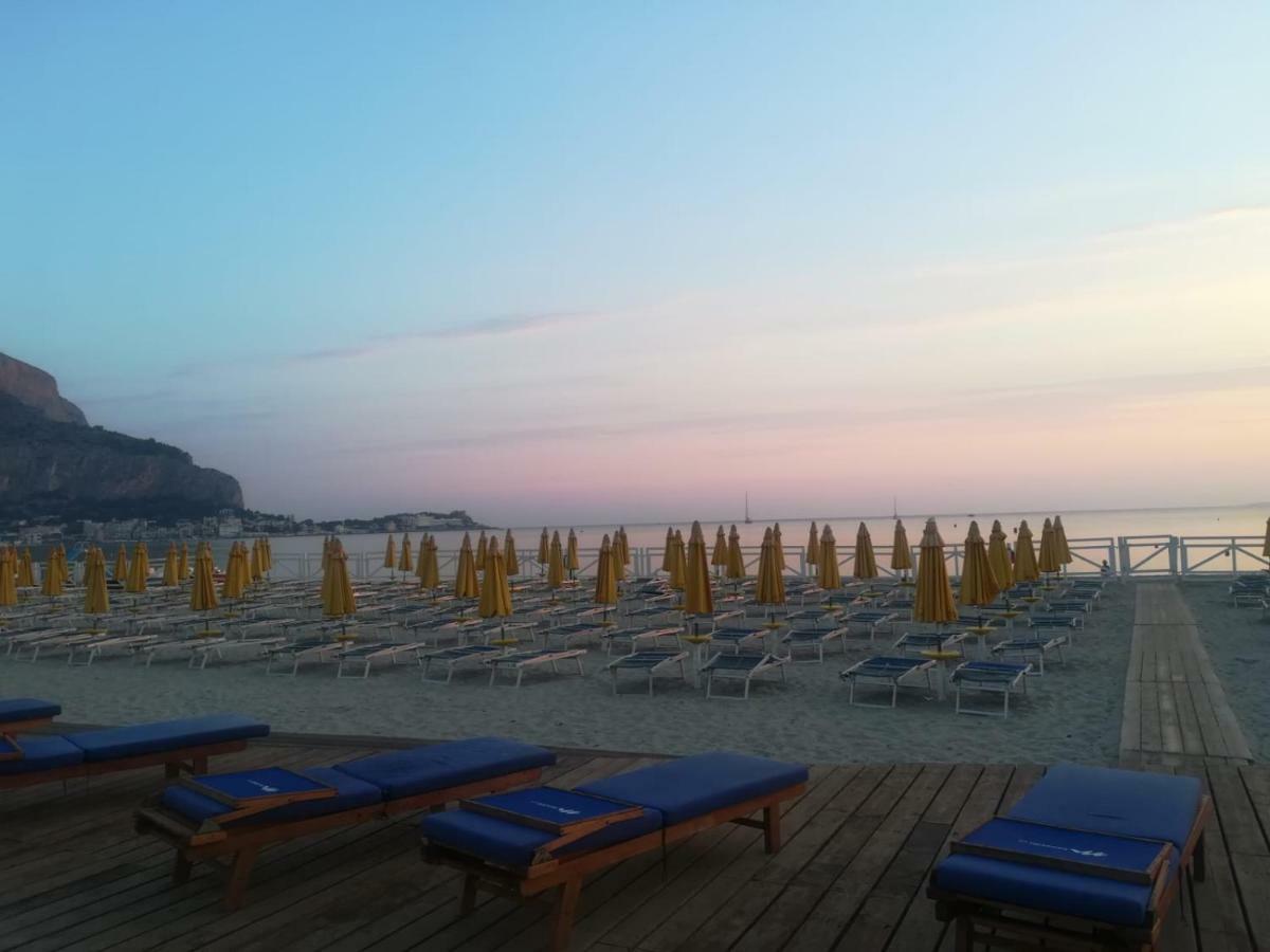 La Stanza Di Angi A Mondello Hotel Palermo Eksteriør billede